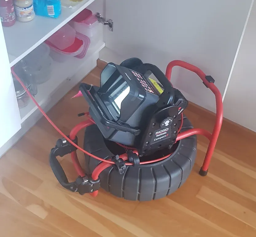 Revize odpadů a kanalizace inspekční kamerou