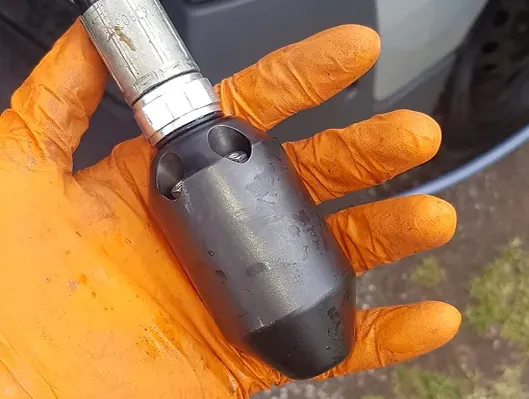 Tlakové čištění odpadů a kanalizací