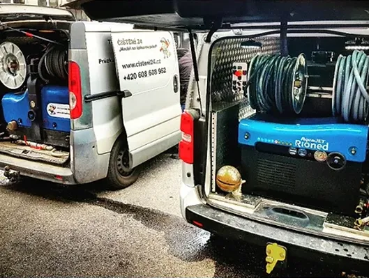 Tlakové čištění odpadů a kanalizací